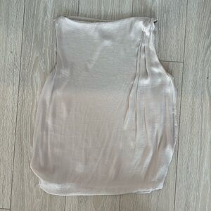 Vince Nude Flowy Top